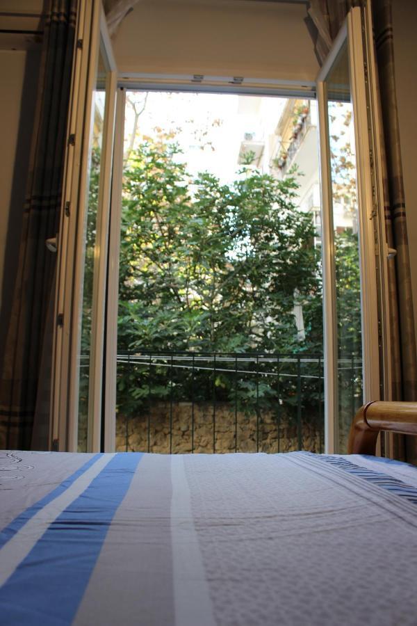Comfortable Apartment In The Center Of Афіни Екстер'єр фото